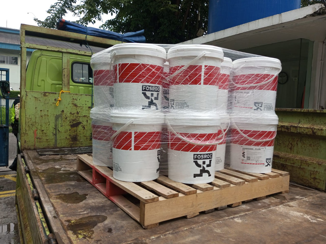 Pengiriman material Waterproofing Renderoc Plug Waterplug
